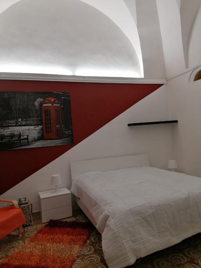 Appartamento A 10 Min A Piedi Dal Centro Storico Lecce Bagian luar foto